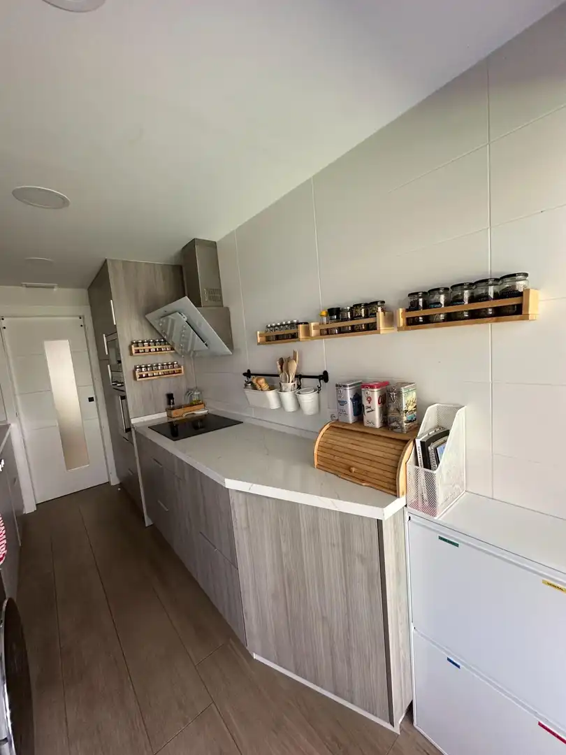 Cocina de Planta baja en venta en Córdoba con Aire acondicionado, Calefacción y Jardín privado