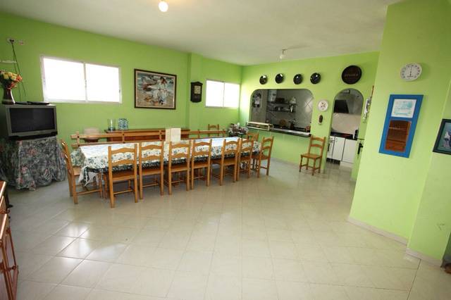 Local comercial en Venta en Calle la Brava en Ris