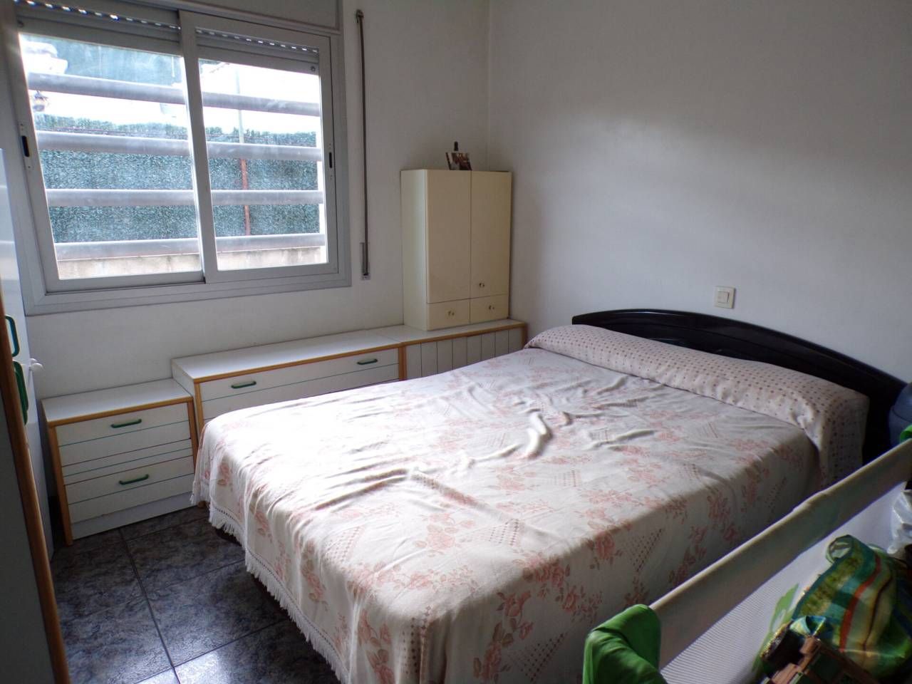 Dormitori de Casa o xalet en venda en Tordera amb Jardí privat i Piscina