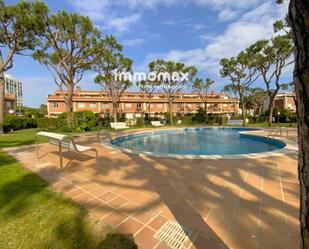 Single-family semi-detached to rent in Gavà Mar