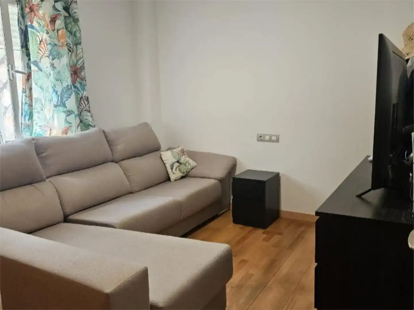 Sala d'estar de Planta baixa en venda en Estepona amb Piscina