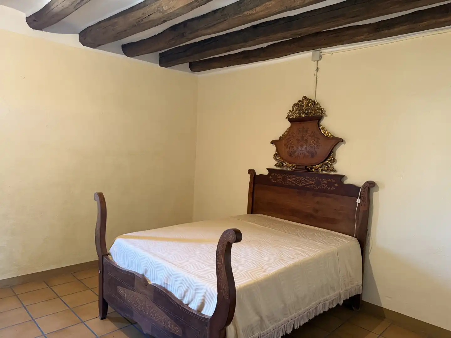 Dormitori de Finca rústica en venda en Banyoles amb Calefacció, Terrassa i Traster
