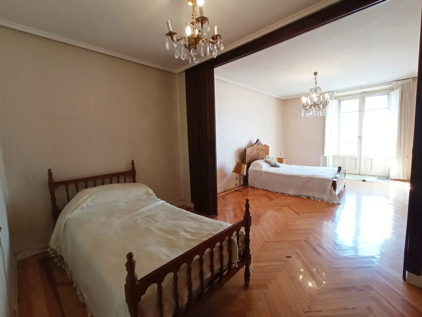 Habitación de Piso en venta en Burgos con Calefacción, Parquet y Balcón