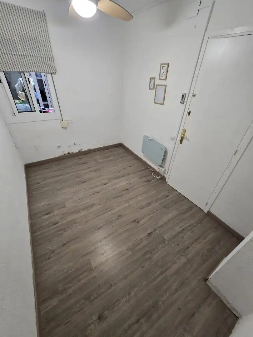 Piso en venta en Barcelona con Calefacción, Parquet y Horno