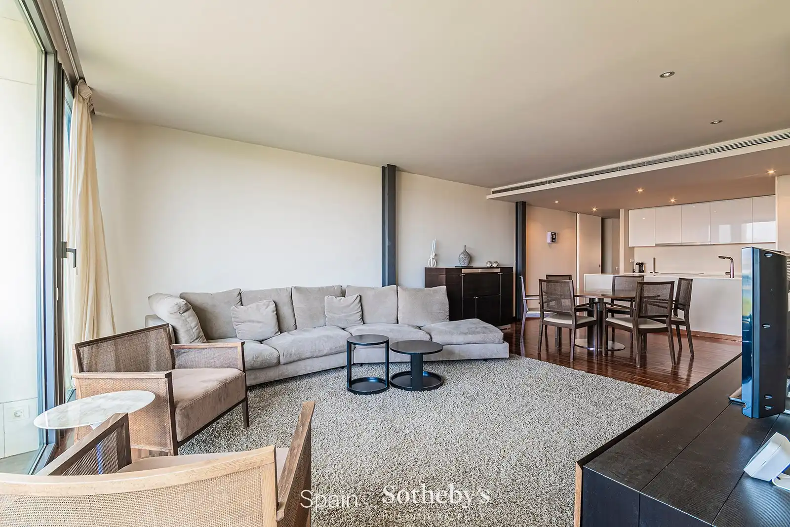 Sala de estar de Ático en venta en Barcelona con Aire acondicionado, Terraza y Piscina