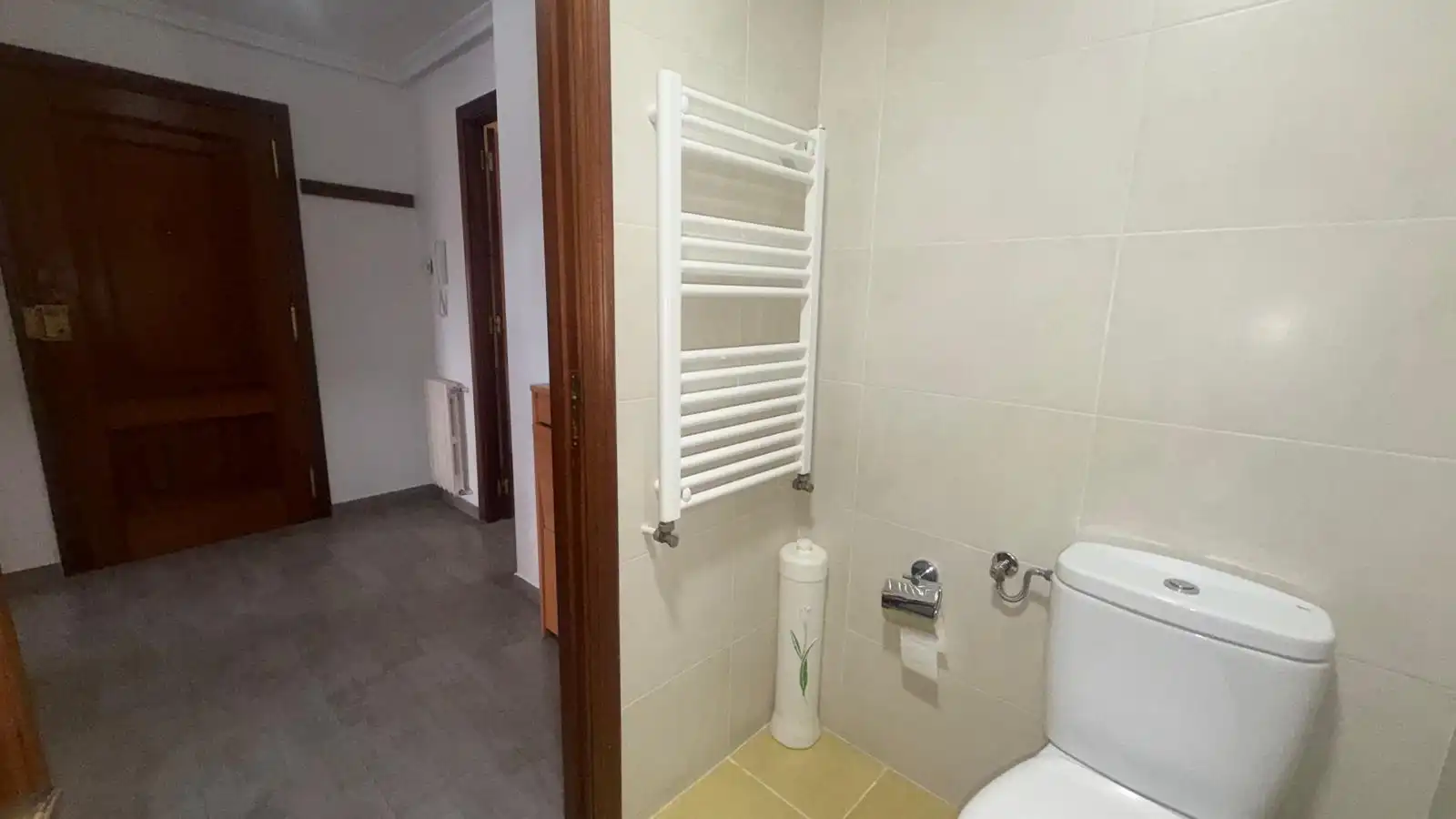 Badezimmer von Wohnung zur Miete in Ourense Capital  mit Heizung
