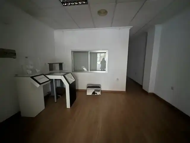 Gewerbefläche zur Miete in Paseo de San Gregorio 85, imagen 8