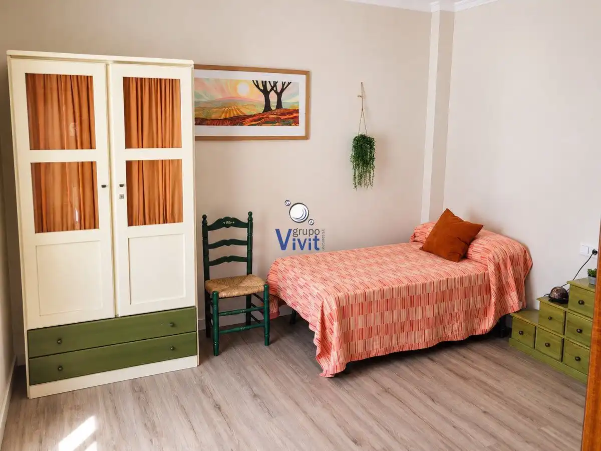 Dormitori de Casa o xalet en venda en Nueva Alcalá
