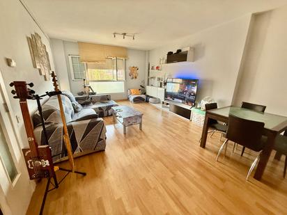 Living room of Flat for sale in  Barcelona Capital  with Heating and Parquet flooring