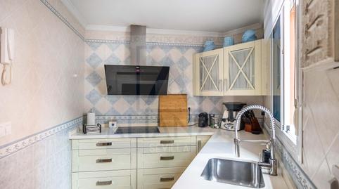 Foto 4 de Piso en venta en Calle de la Cruz, Camas, Sevilla