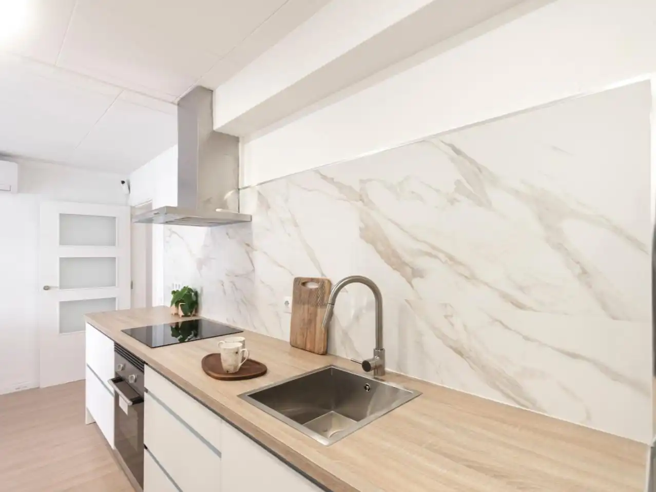 Flat with lift for sale in Avenida sant Esteve 67, imagen 19
