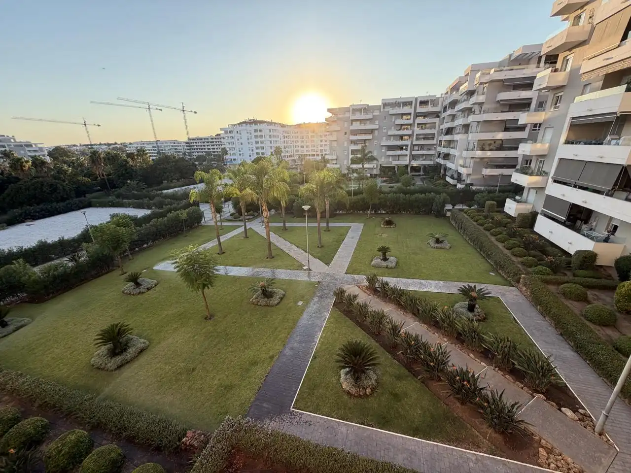 Wohnung mit Pool zum Verkauf in Nueva Andalucía