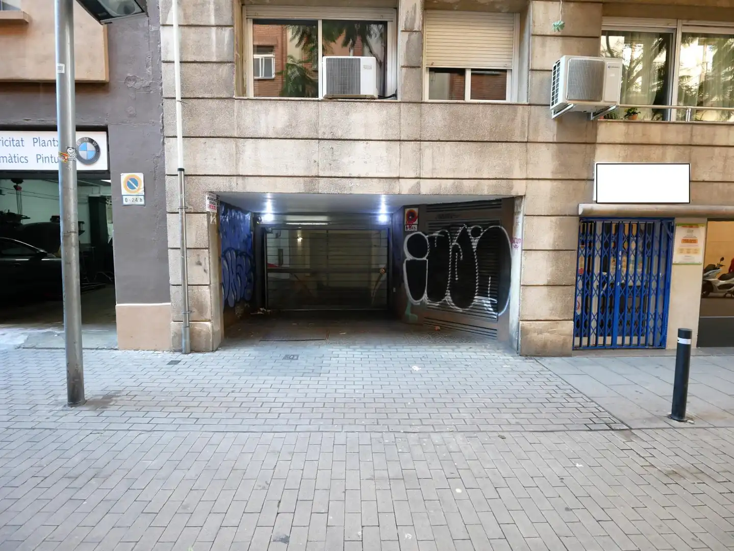 Parkplatz von Garage zum Verkauf in Barcelona