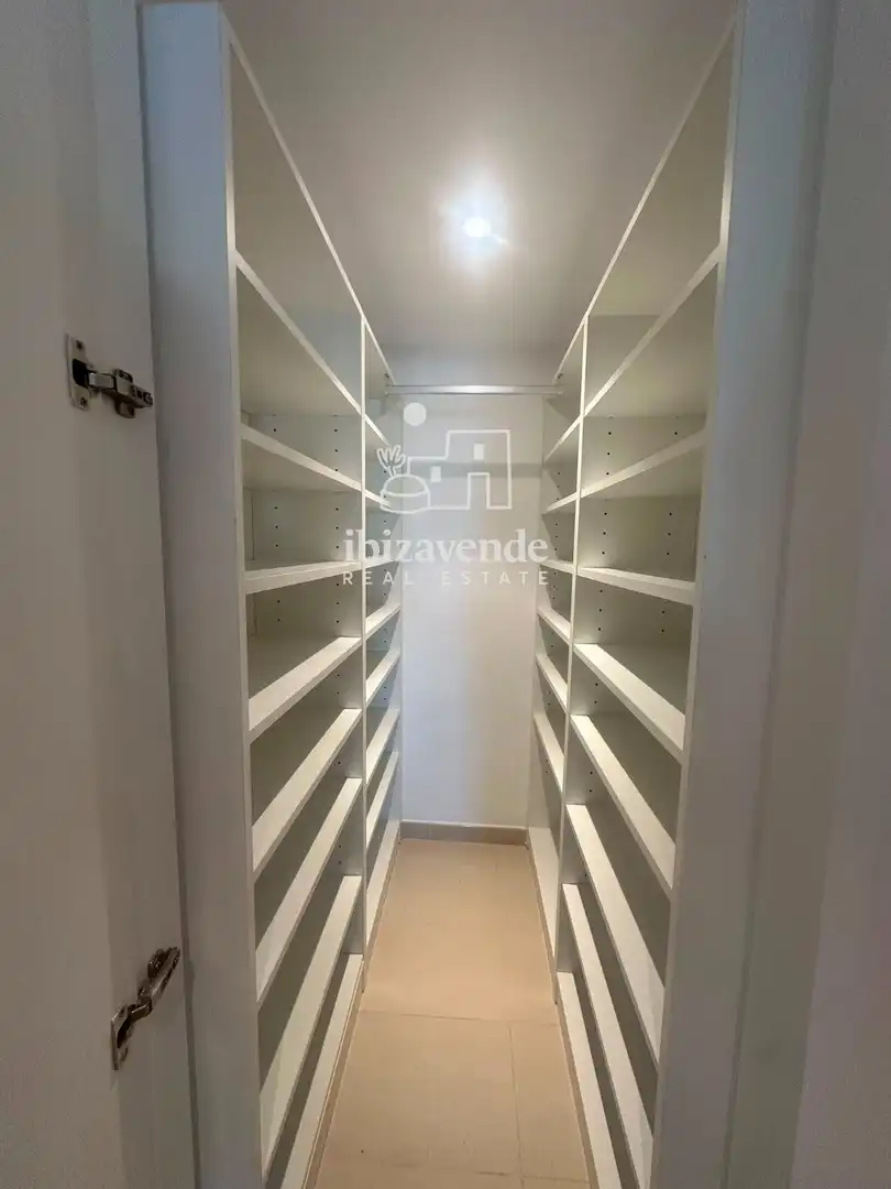 Flat for rent in Eivissa  with Air Conditioner, Terrace and Swimming Pool