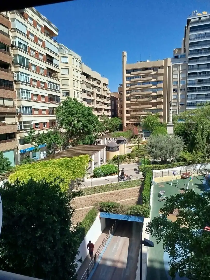 Vista exterior de Piso en venta en Murcia
