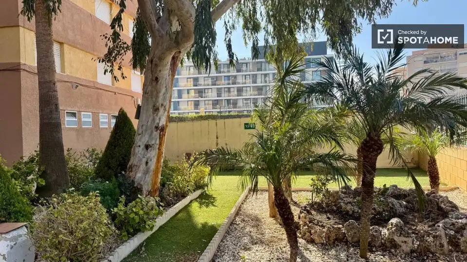 Flat with terrace to rent in Playa del Puig, imagen 9