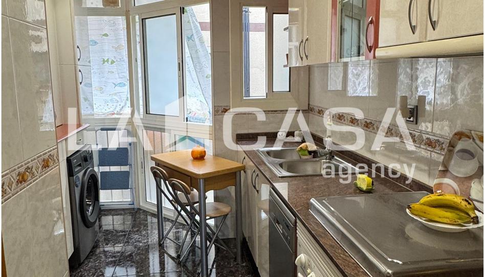 Foto 1 de Pis en venda a Llefià, Barcelona