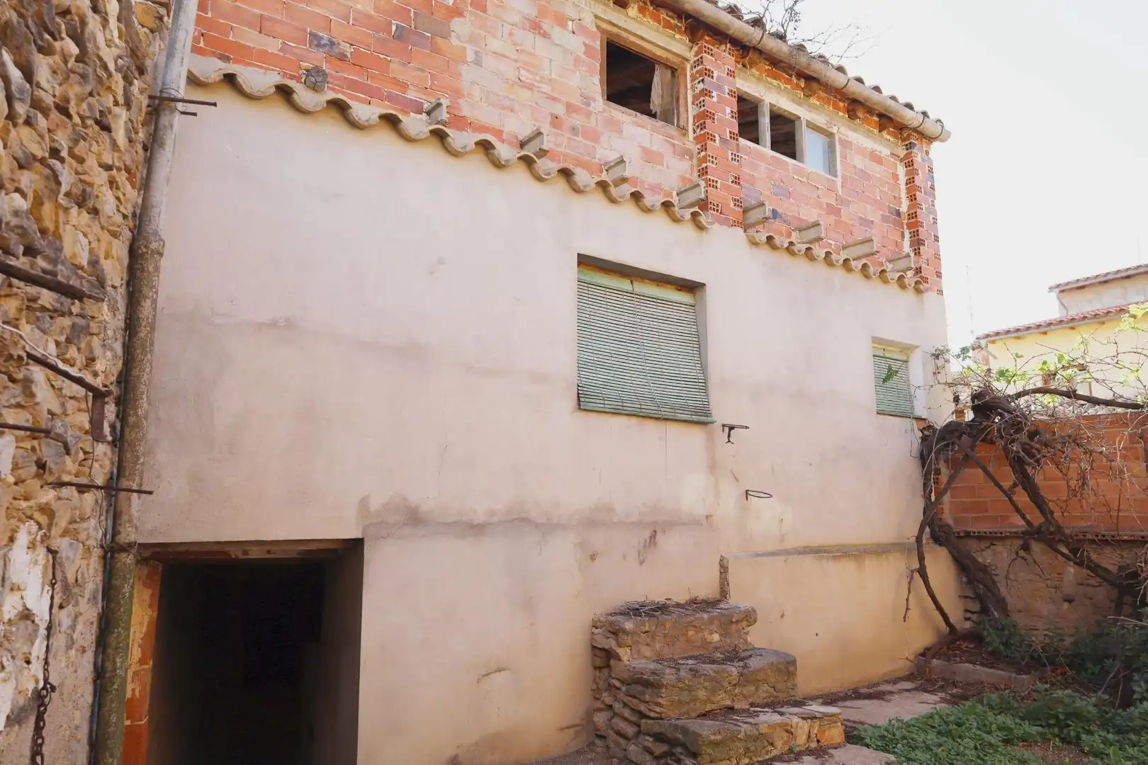 Exterior view of Houses for sale in La Codoñera  with Private garden, Terrace and Storage room