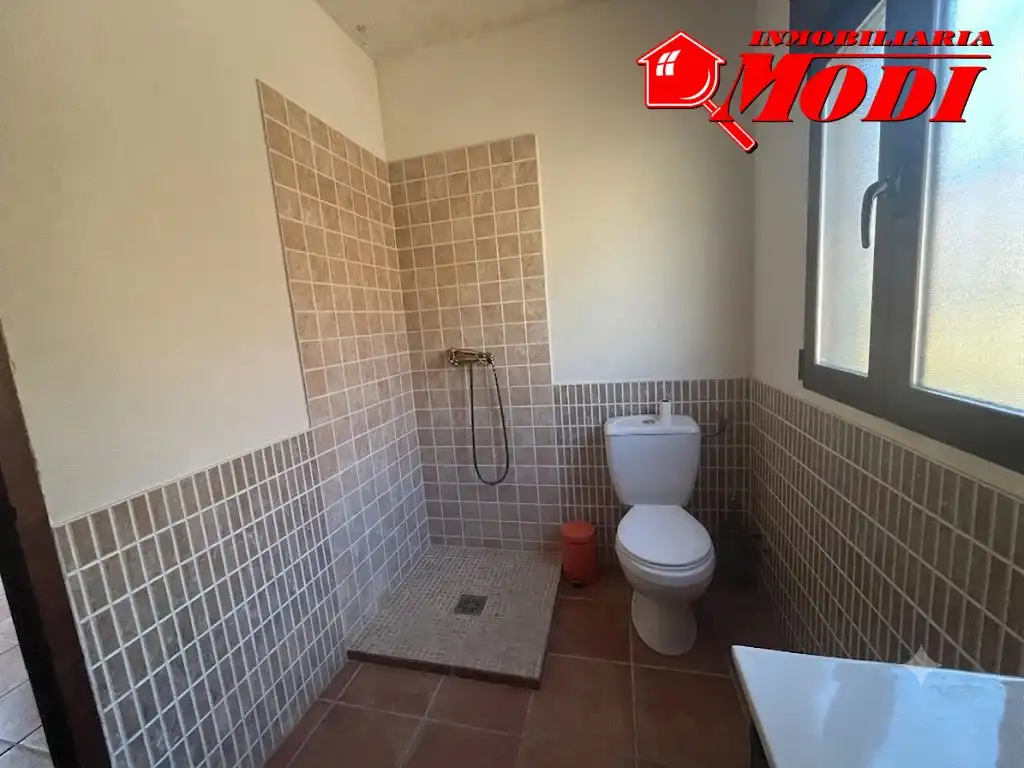Bany de Finca rústica en venda en Padul amb Jardí privat