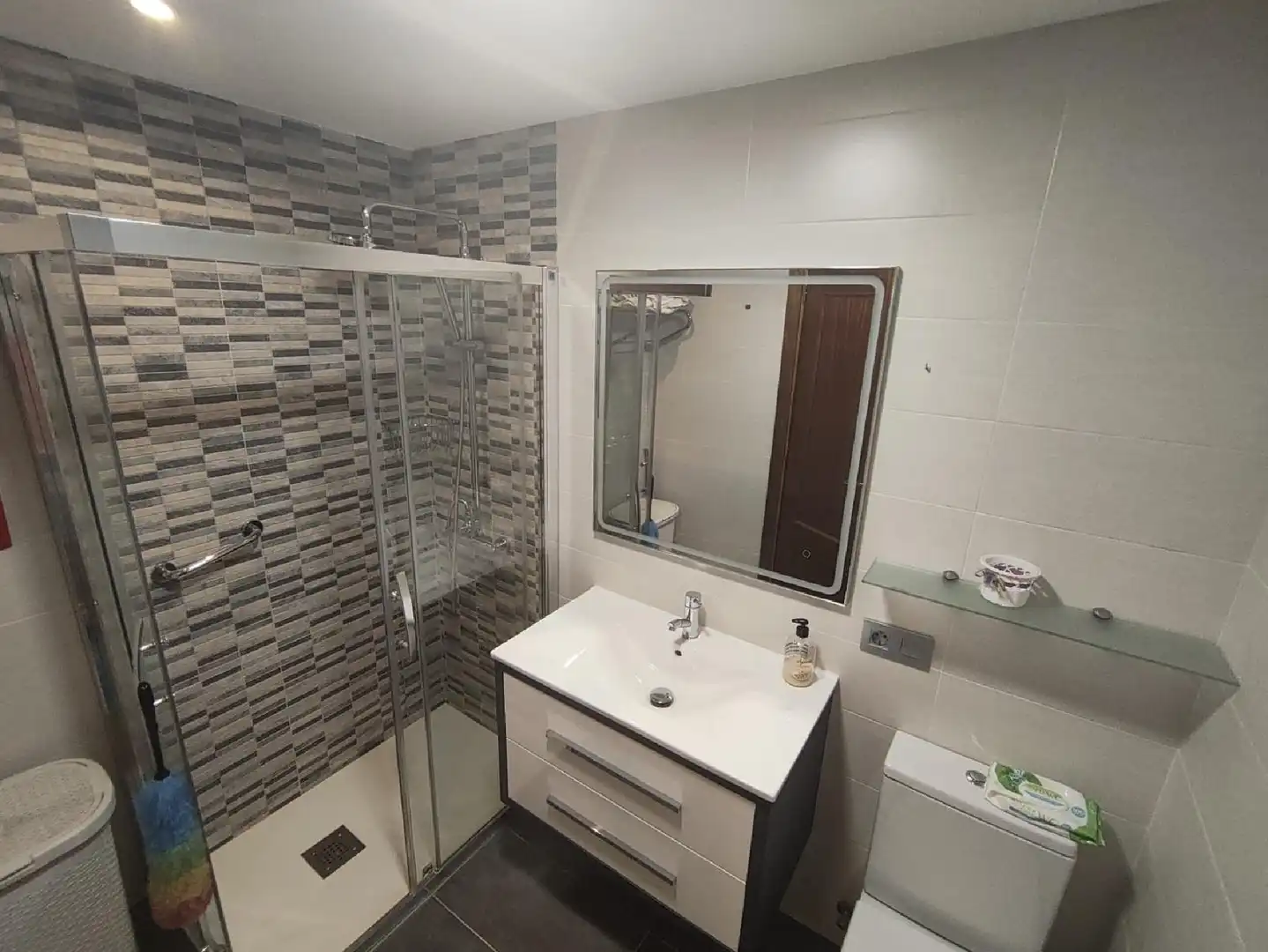 Badezimmer von Wohnung zur Miete in San Cebrián de Campos mit Heizung und Möbliert
