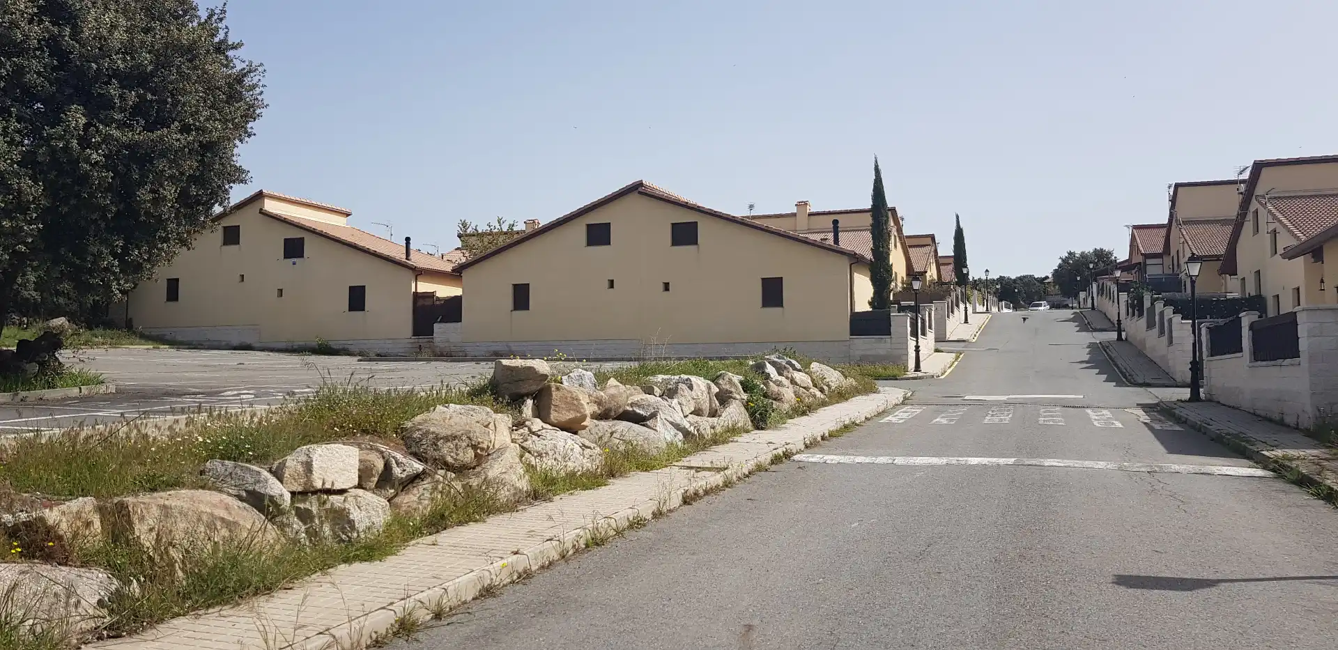 Exterior view of Detached homes for sale in Ituero y Lama  with Heating, Private garden and Storage room