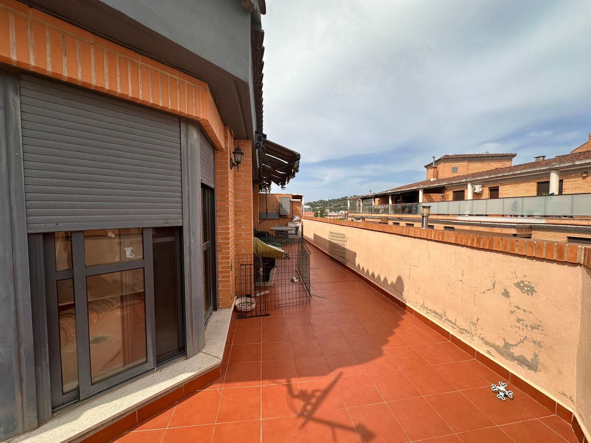 Terrace of Attic to rent in Alzira  with Air Conditioner and Terrace