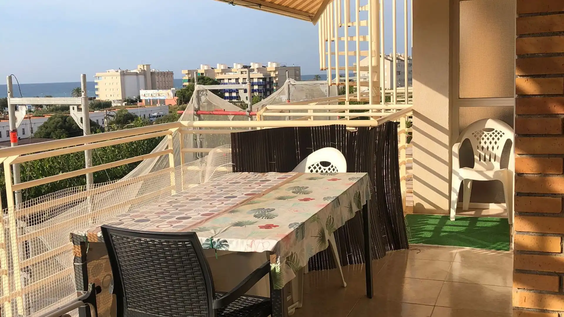 Attic for sale in Nucli Antic