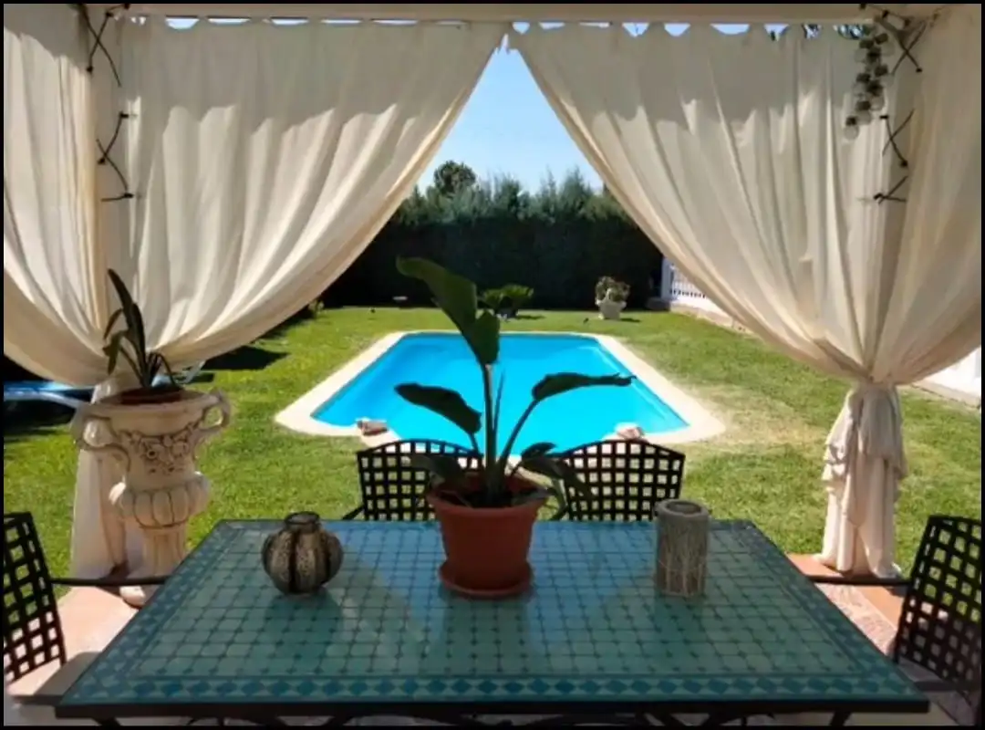 Jardín de Finca rústica en venta en Arroyo de San Serván con Aire acondicionado, Jardín privado y Trastero