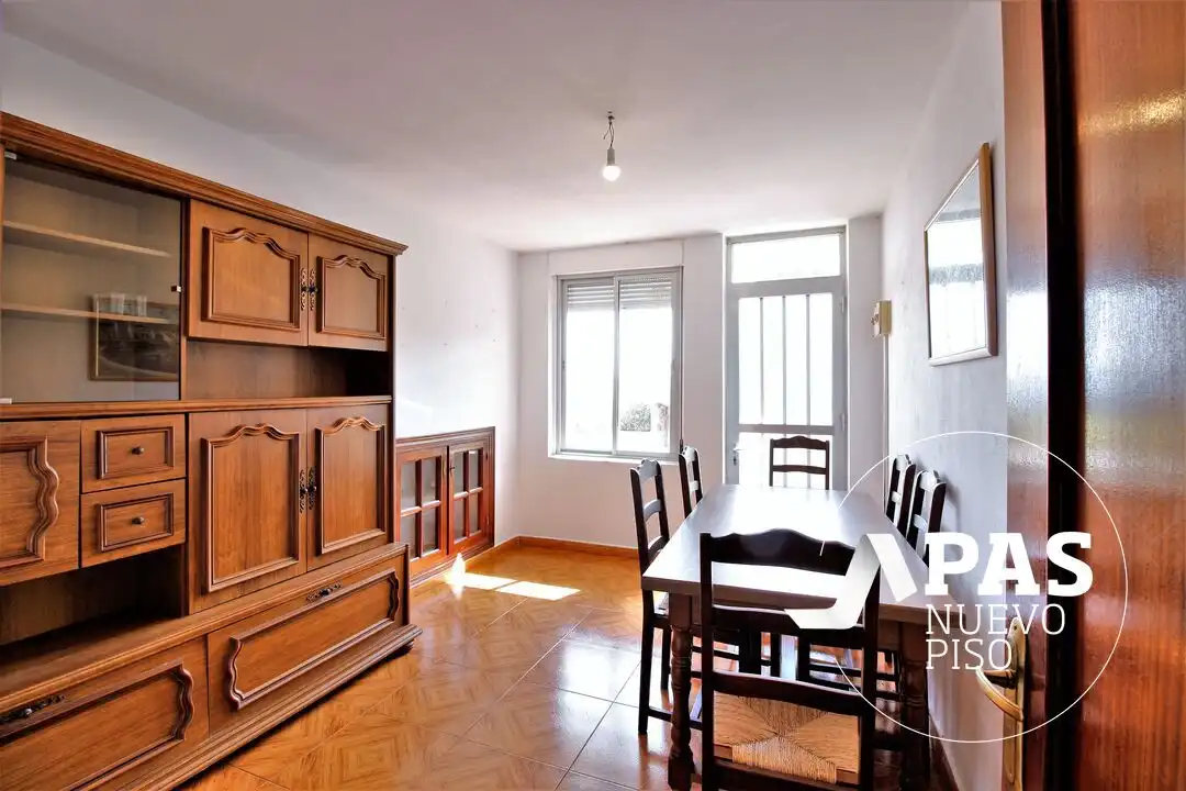 Comedor de Casa o chalet en venta en Riotuerto con Calefacción, Jardín privado y Terraza