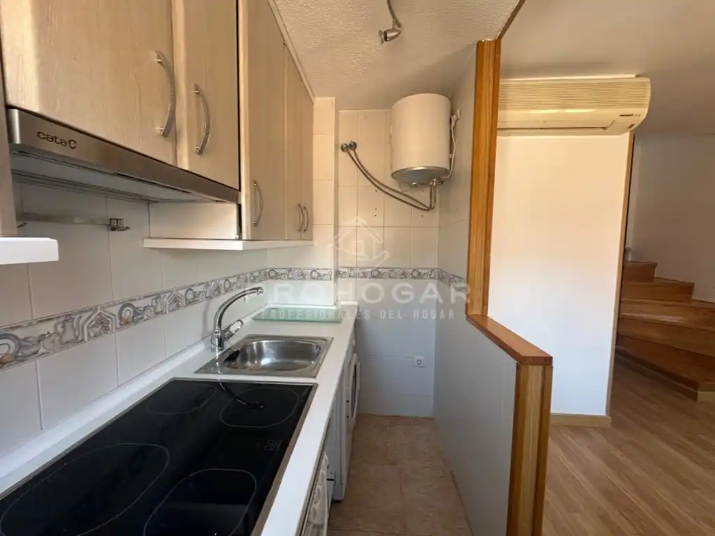 Cocina de Dúplex en venta en Torrelaguna