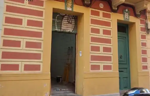 Local de alquiler en Sant Lluís, Vila de Gràcia