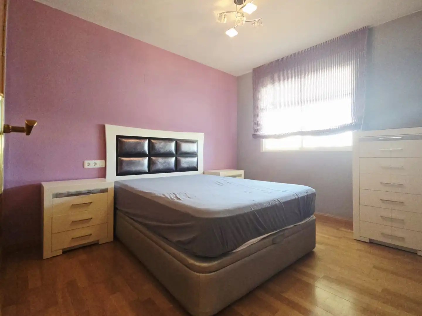 Schlafzimmer von Dachboden zur Miete in San Gabriel - Palmeral - Urbanova