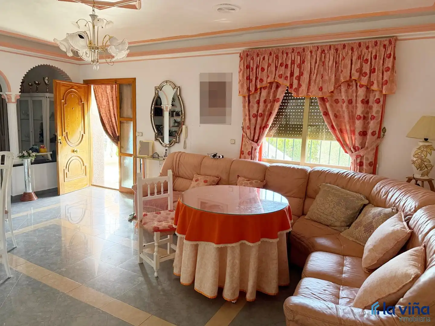 Chalet con jardín en venta en Calle Granada, imagen 4