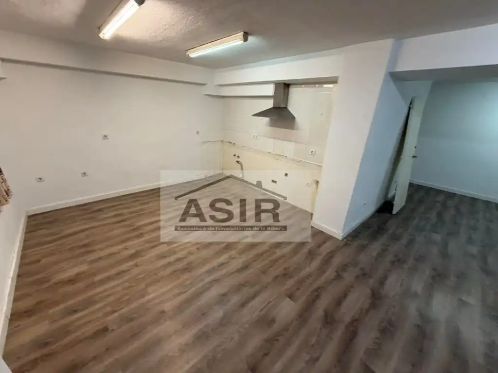 Piso de alquiler en Alquenència - Venècia
