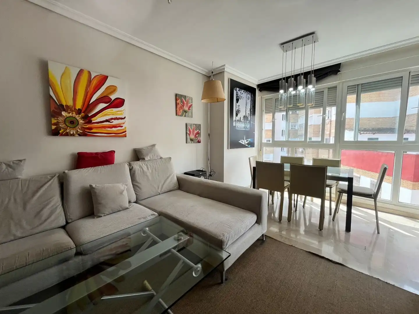 Appartement avec ascenseur à louer à Triana