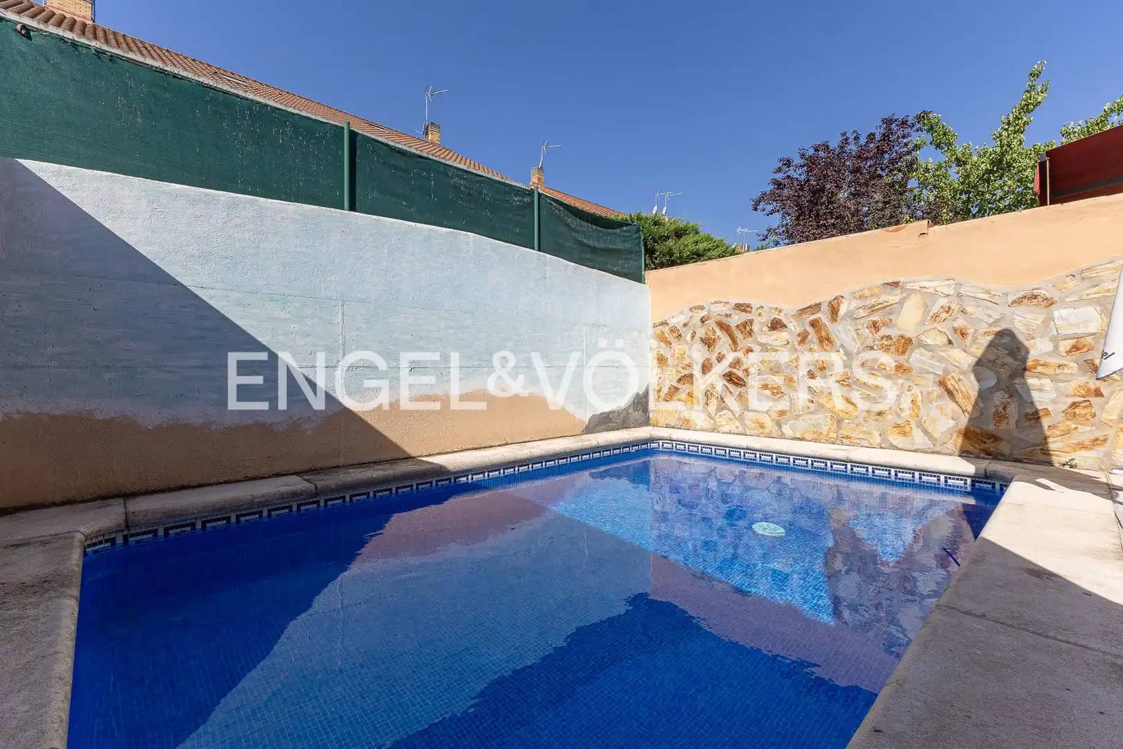 Piscina de Casa adosada en venda en Getafe amb Aire condicionat, Calefacció i Traster