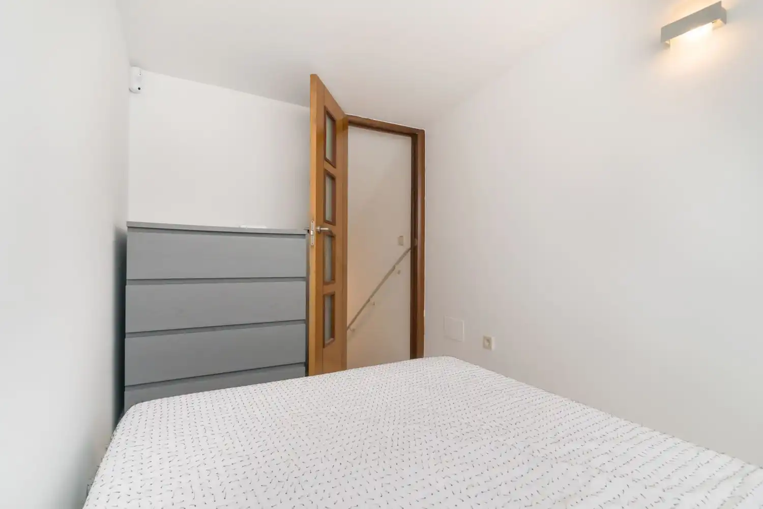 Habitación de Dúplex en venta en Carabanchel