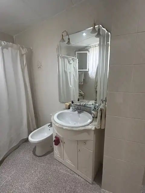 Badezimmer von Wohnung zum Verkauf in Corbera mit Abstellraum, Möbliert und Waschmaschine