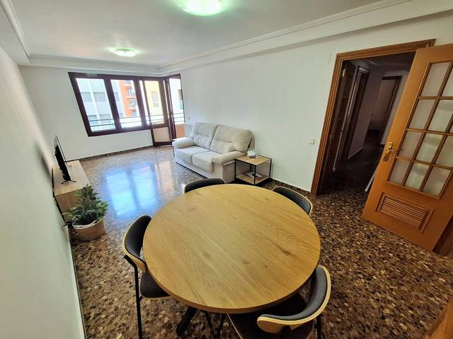 Piso en Alquiler en Avinguda de Catalunya en Barrio de Benimaclet