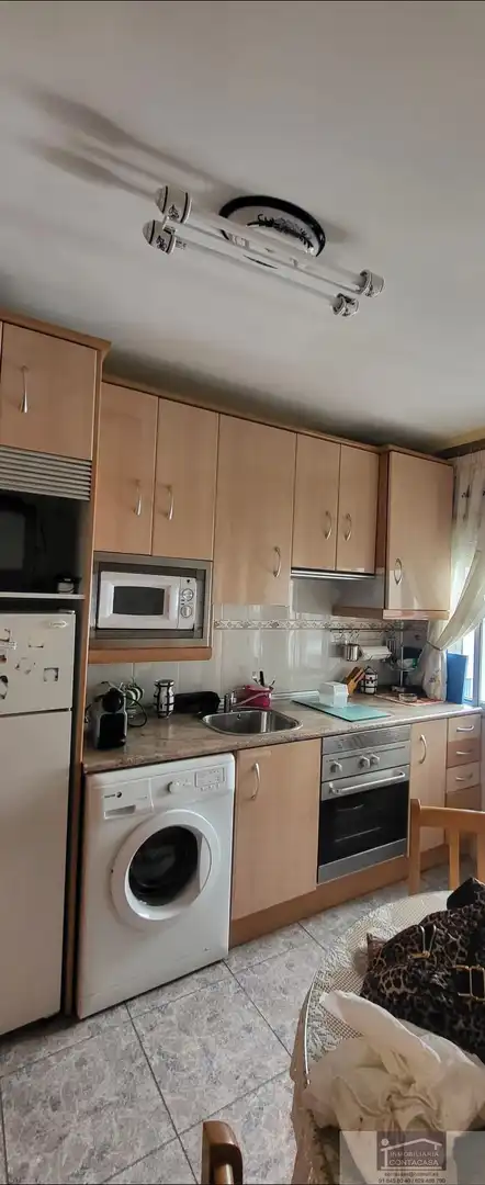 Cuina de Pis en venda en Piedrahíta amb Calefacció, Terrassa i Traster