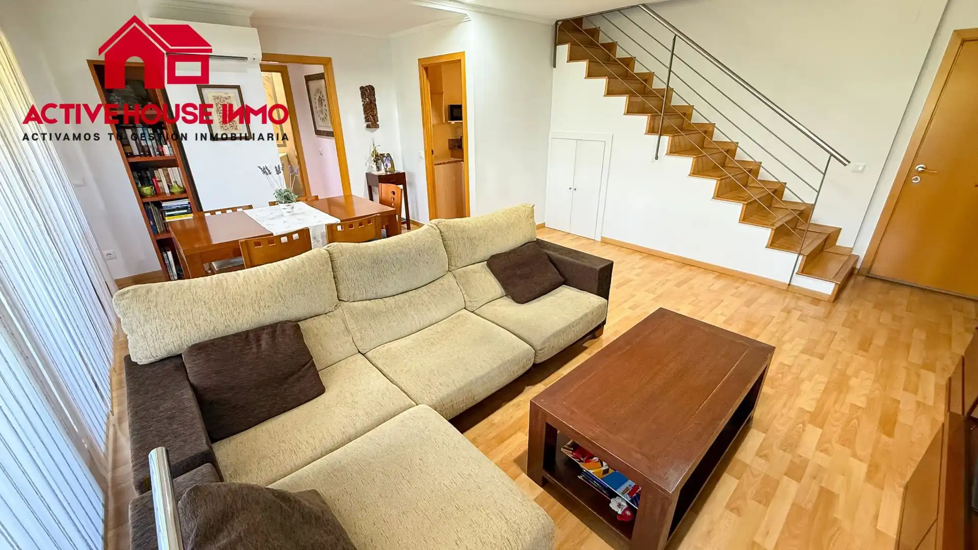 Sala d'estar de Dúplex en venda en La Ràpita amb Aire condicionat, Terrassa i Traster