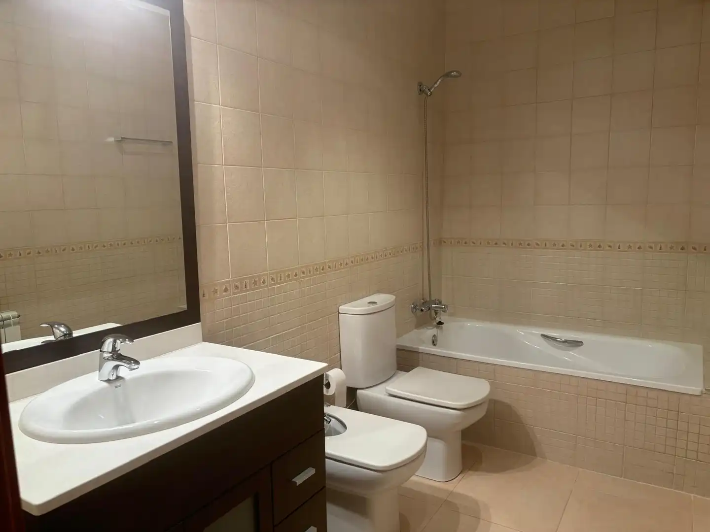 Baño de Piso en venta en Sant Hipòlit de Voltregà con Calefacción, Terraza y Horno