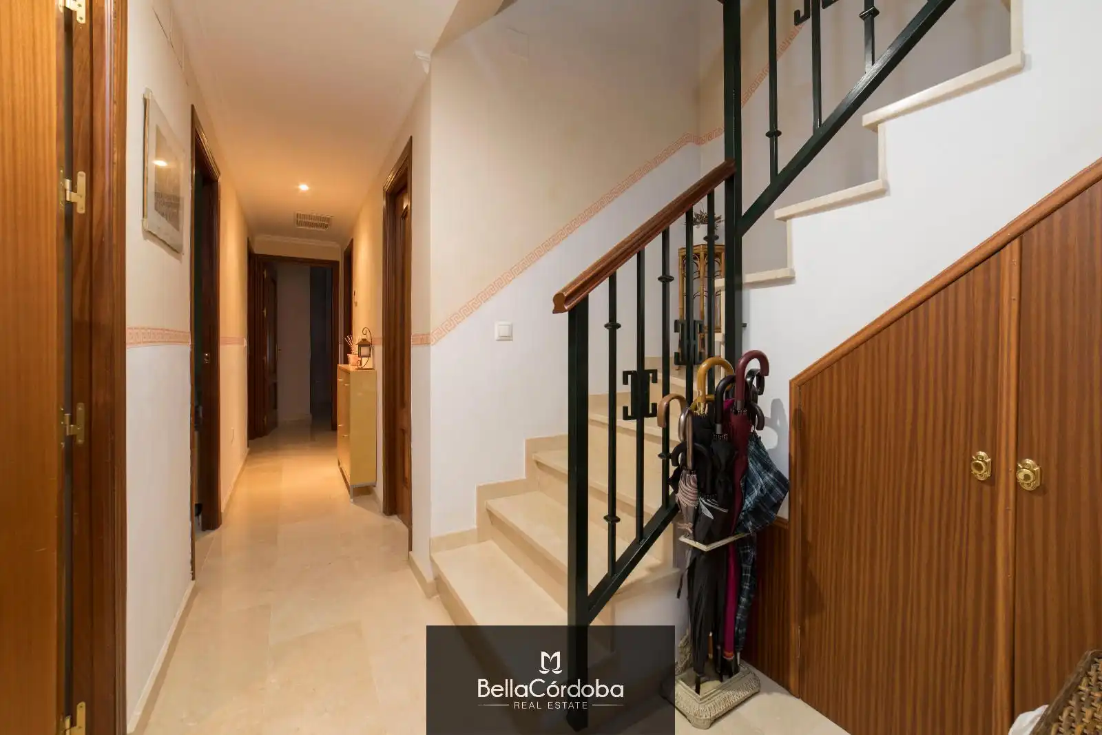 Casa adosada en venta en Córdoba con Aire acondicionado, Calefacción y Terraza