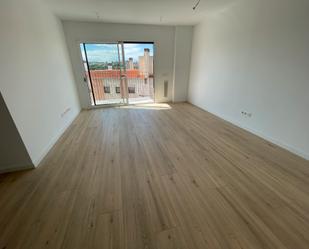 Living room of Flat for sale in Esparreguera  with Air Conditioner, Heating and Parquet flooring