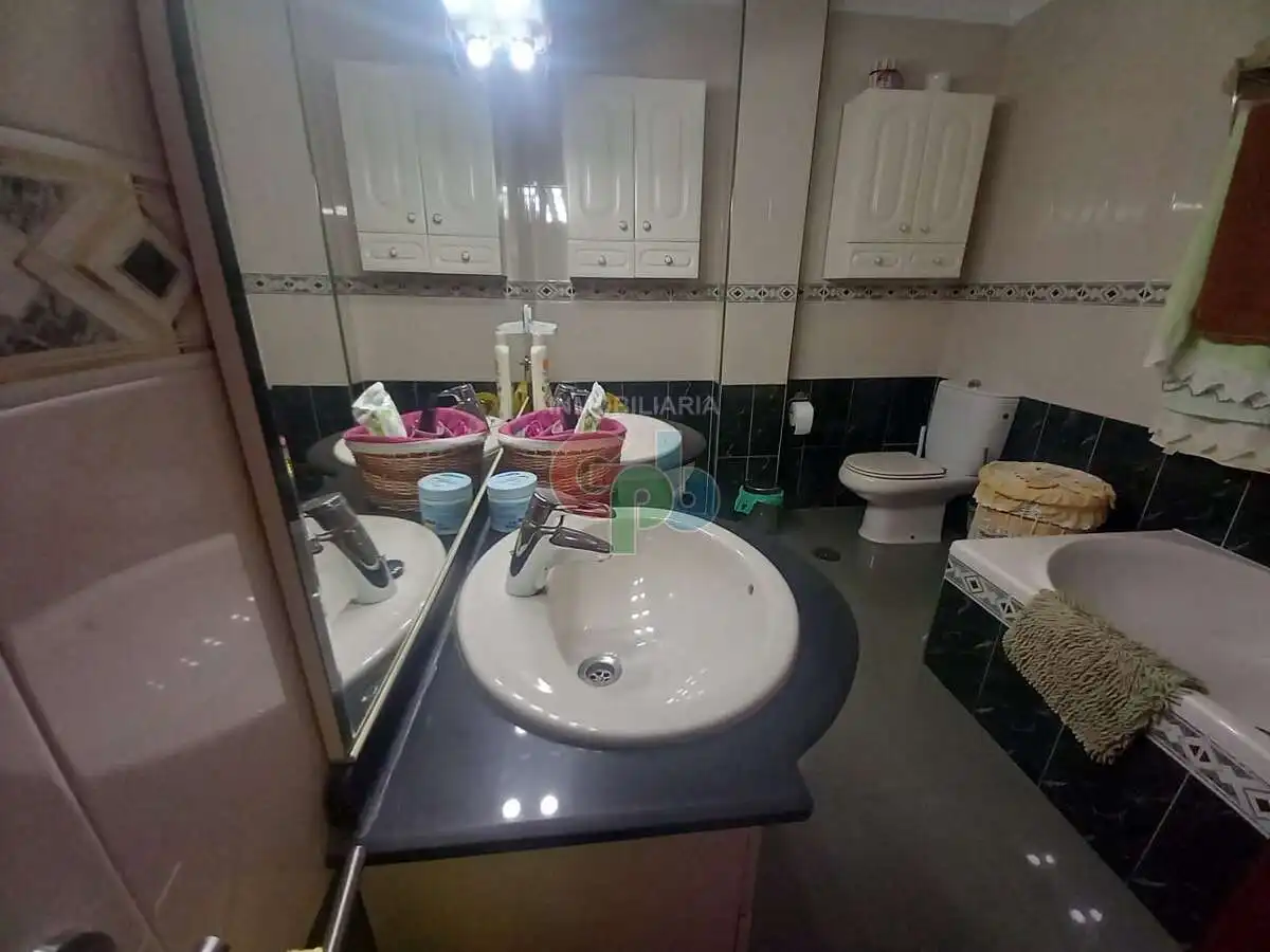 Badezimmer von Wohnung zum Verkauf in Vícar mit Terrasse und Möbliert
