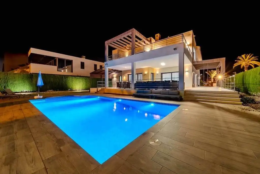 Villa zum Verkauf in Orihuela Costa, imagen 2