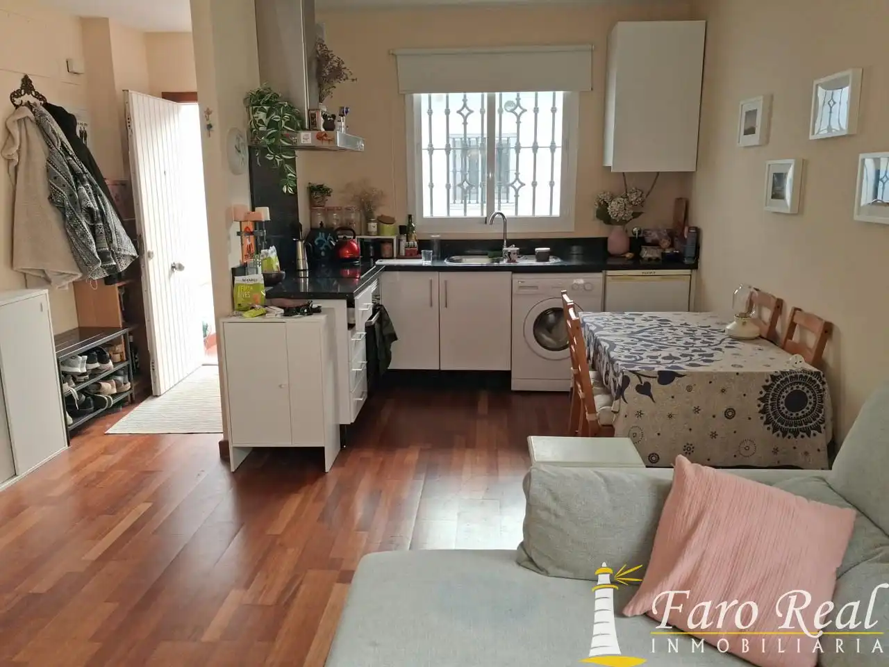 Küche von Dachboden zum Verkauf in Sanlúcar de Barrameda mit Terrasse und Abstellraum