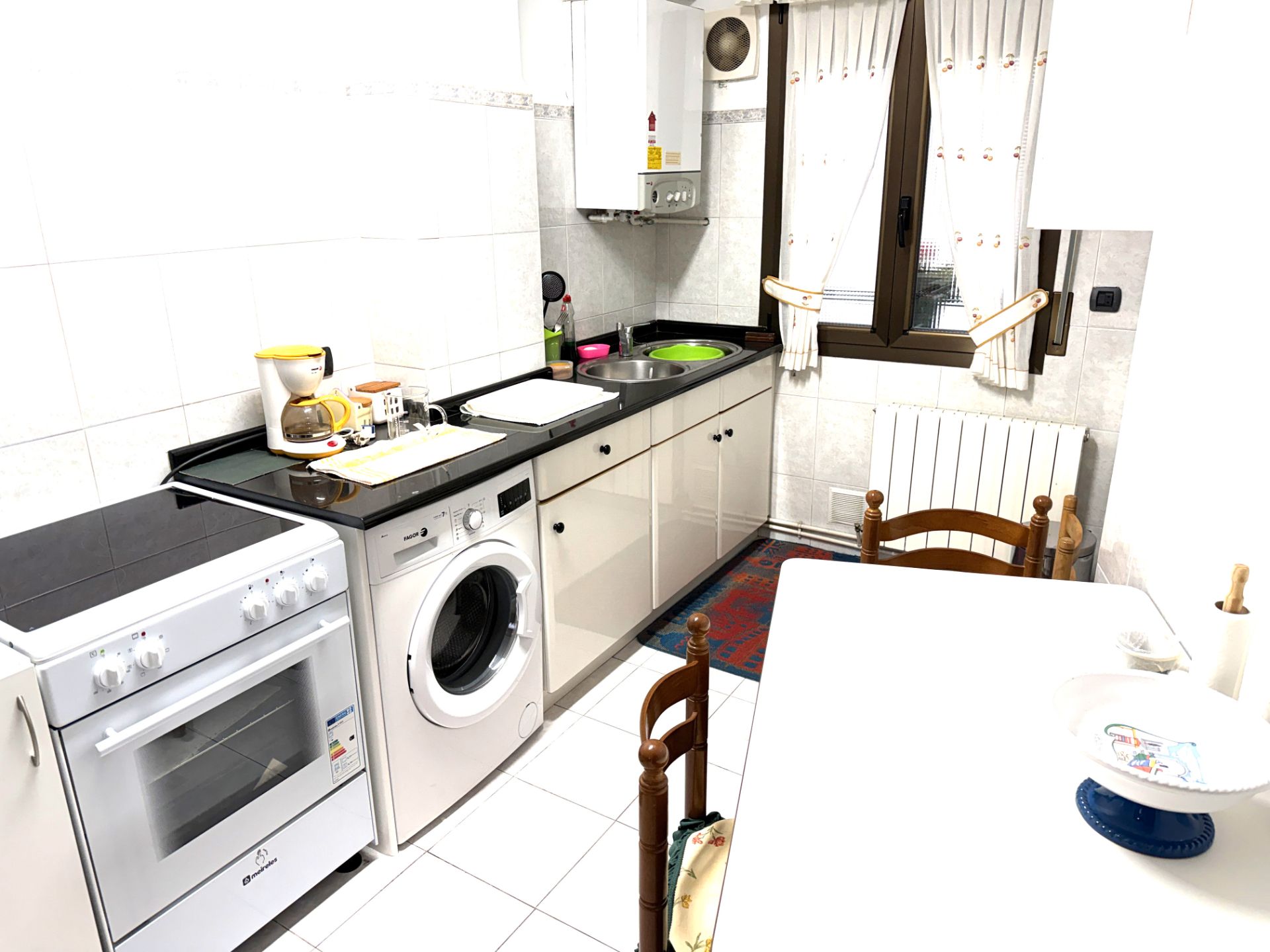 Flat for sale in Karmelo Etxegarai Kalea