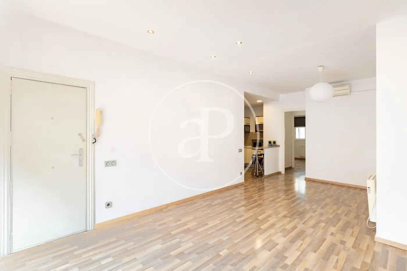 Living room of Flat for sale in Barcelona  with Air Conditioner, Heating and Terrace