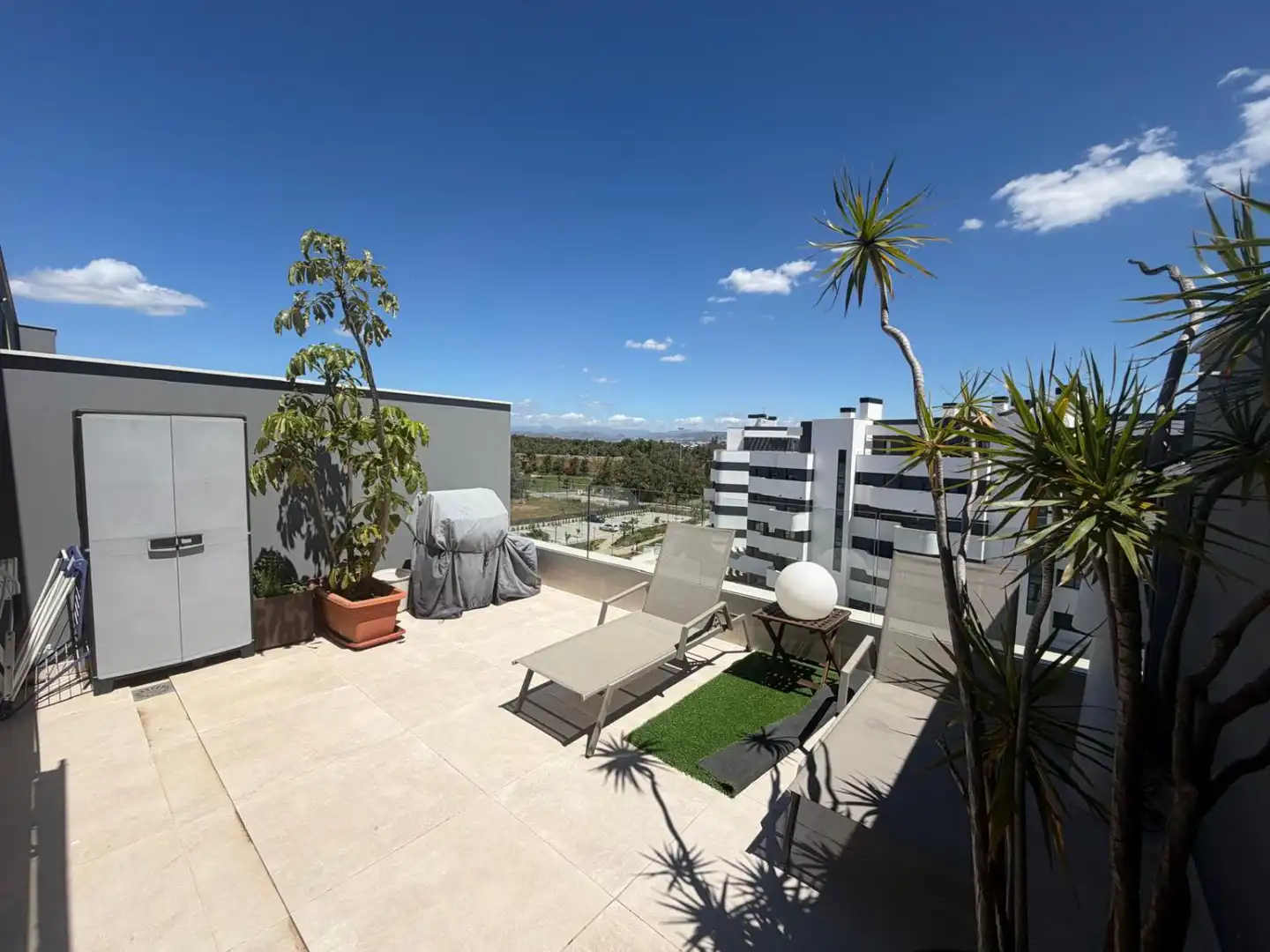Terrasse von Dachboden zum Verkauf in Torremolinos mit Klimaanlage, Heizung und Terrasse